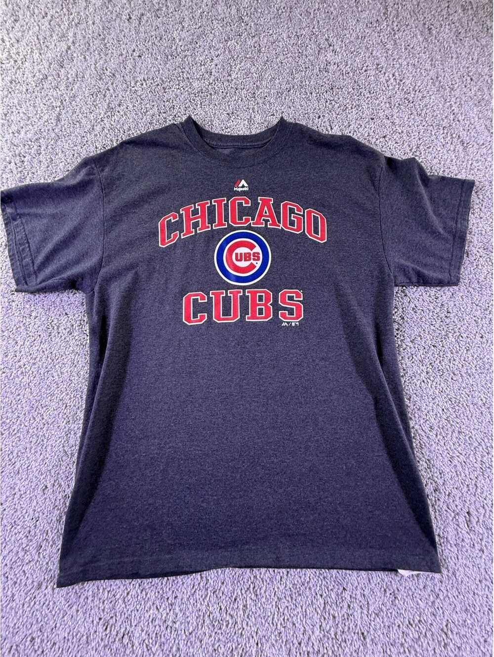 NWOT Chicago Cubs T Shirt Size Large Gray